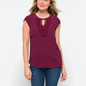 Daniel Rainn burgundy cap sleeve top size L
